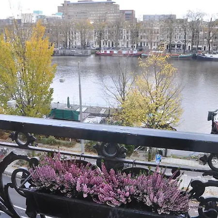 Alojamento de Acomodação e Pequeno-almoço Amstel Riverview
